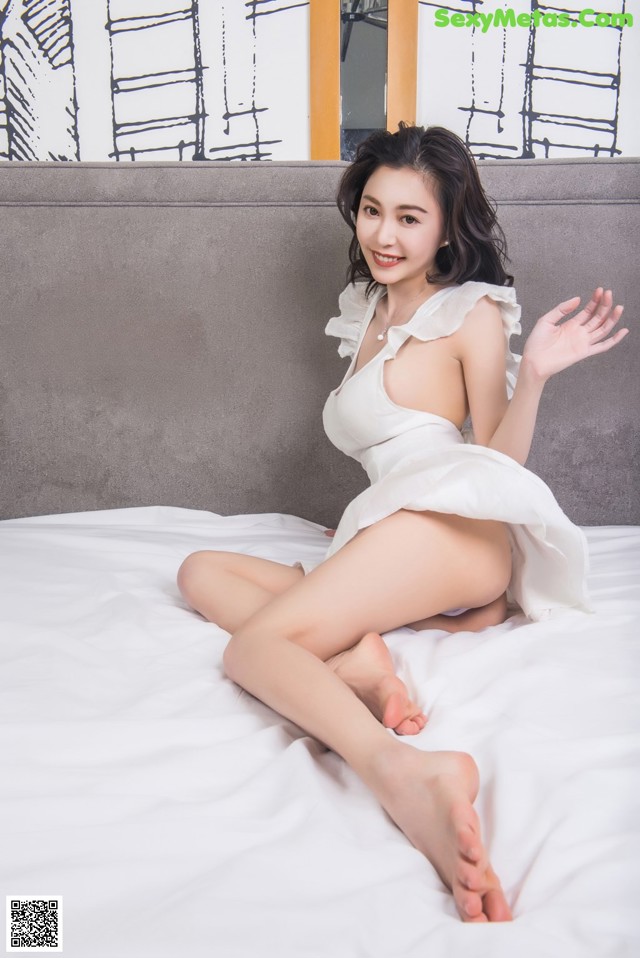 TouTiao 2016-12-10: Model Xiao Ai (小 爱) (27 pictures) No.bf6f7c